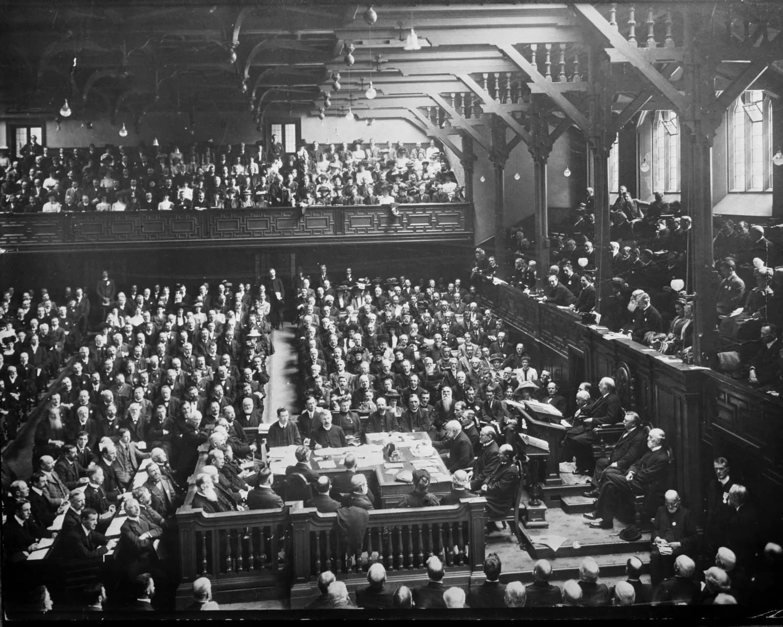 Delegates gathered at the 1910 World Missionary Conference in Edinburgh